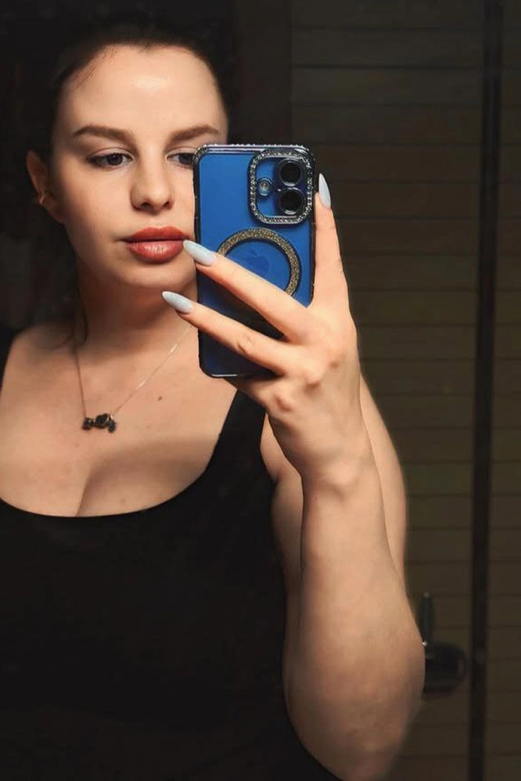 Oksana 26J bild