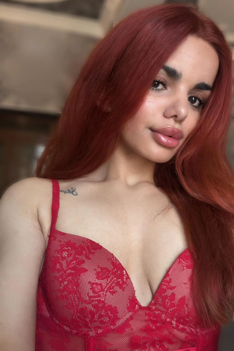 Laura 25J bild
